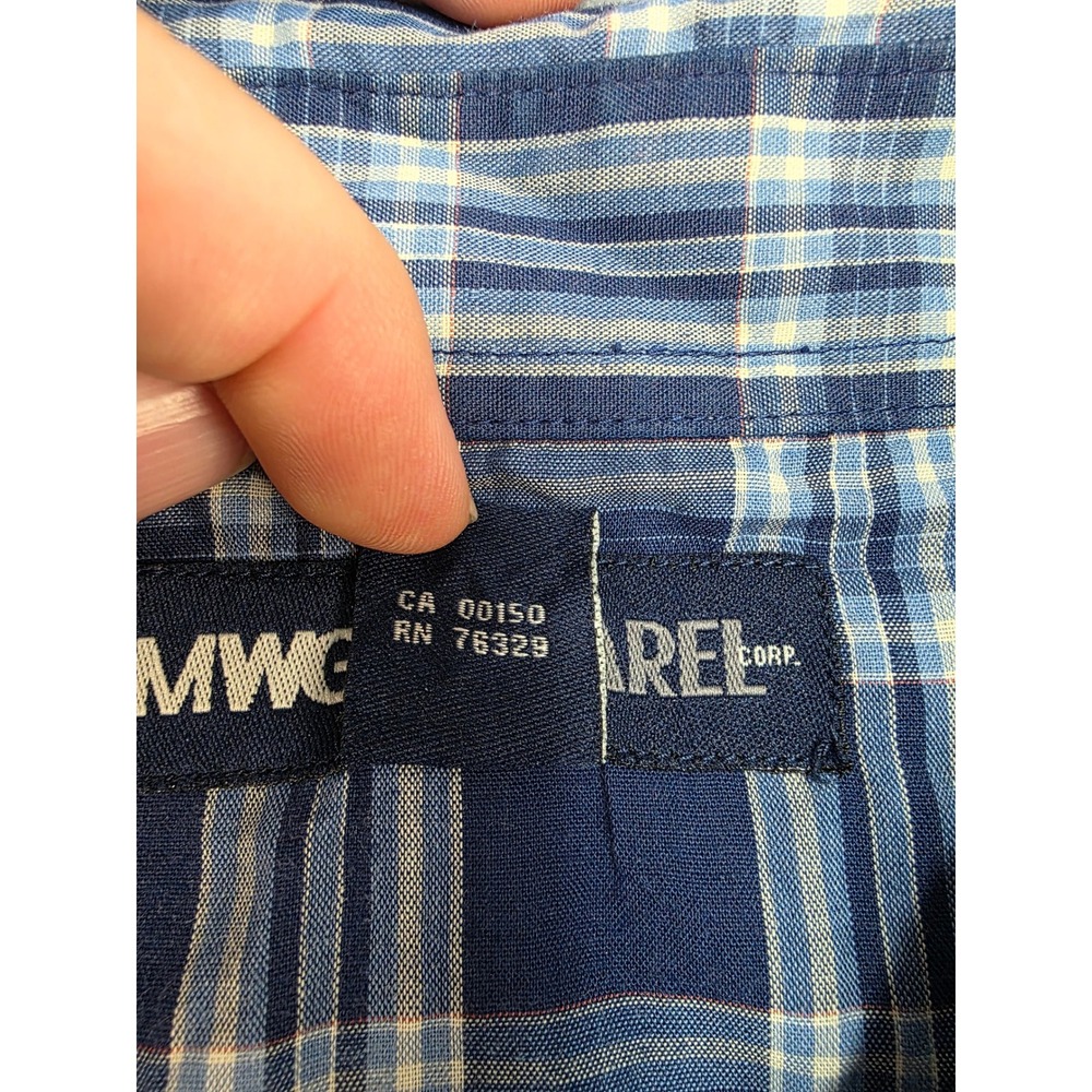 MWG Apparel Mens XL Short Sleeve Western Pearl Snap Plaid Shirt Navy Blue White - Picture 3 of 8